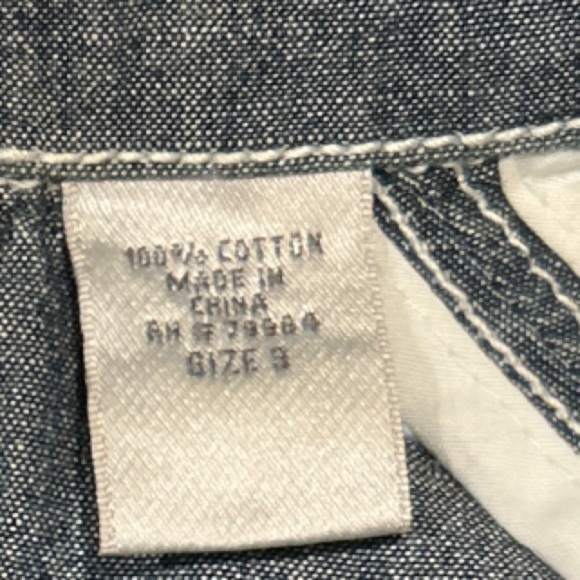 Chico's Light Weight Lt Blue Jacket, White Stitching Notched collar, size 8. EUC - Picture 7 of 7